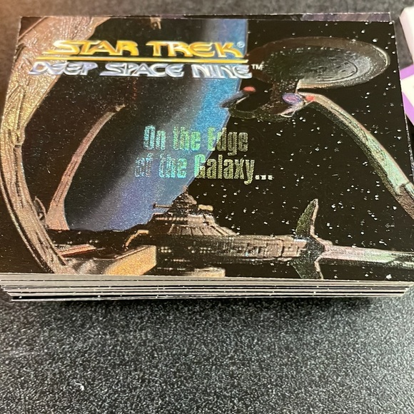 STAR TREK DEEP SPACE NINE SERIES PREMIERE TRADING CARDS - Picture 5 of 6